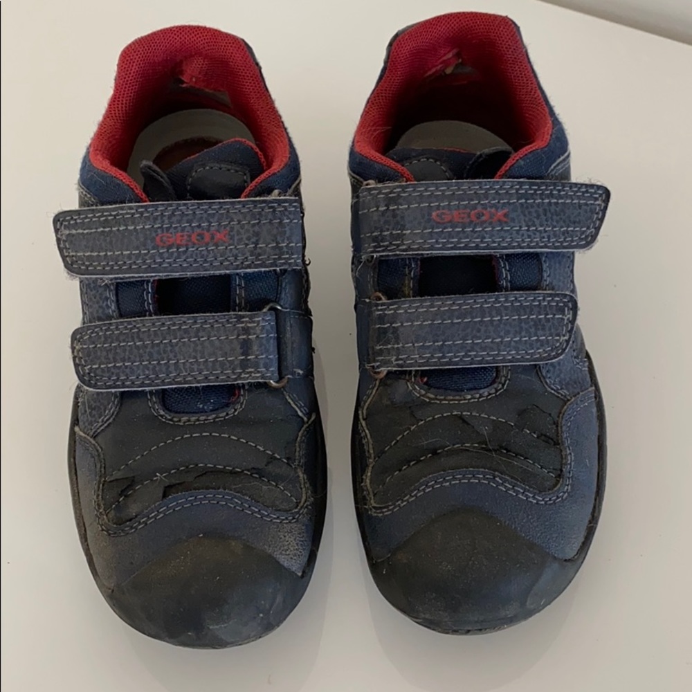 Boys Geox Runners Size 1.5